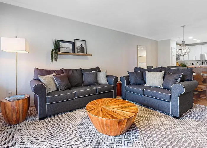 Sunset Island - 37 Fountain Dr W #3b Apartment *
